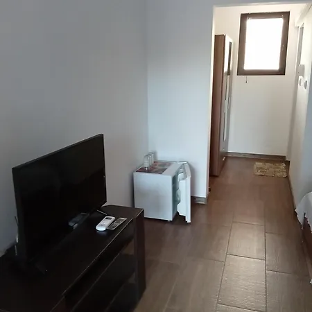 Gasthuis поповата къща 3*