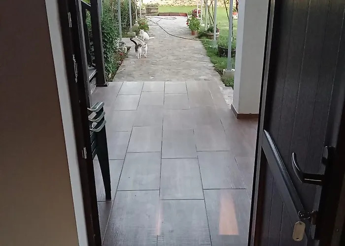 поповата къща Къща за гости