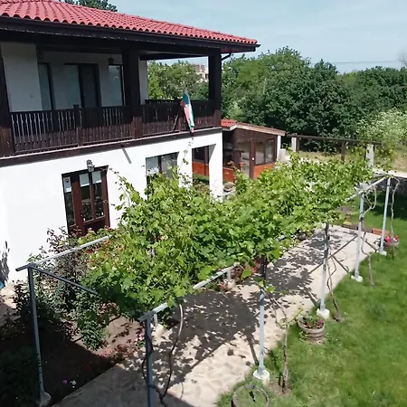 поповата къща