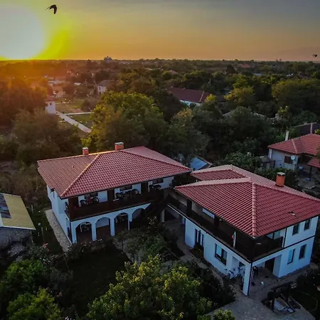 поповата къща Krapets (Dobrich)