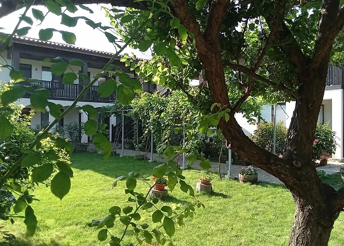 поповата къща Maison d'hôtes Krapets (Dobrich)